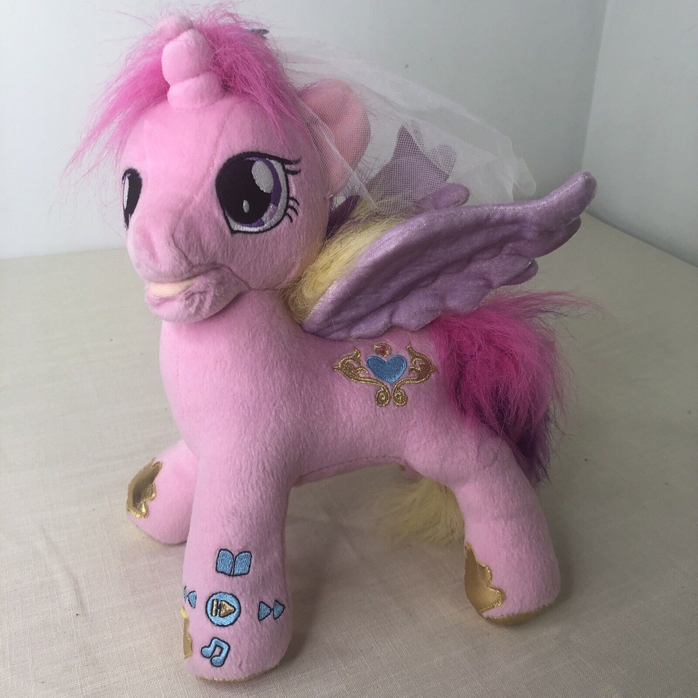 My Little Pony Princess Cadance Storyteller Plush 12” Tall Hasbro 2012 With Veil